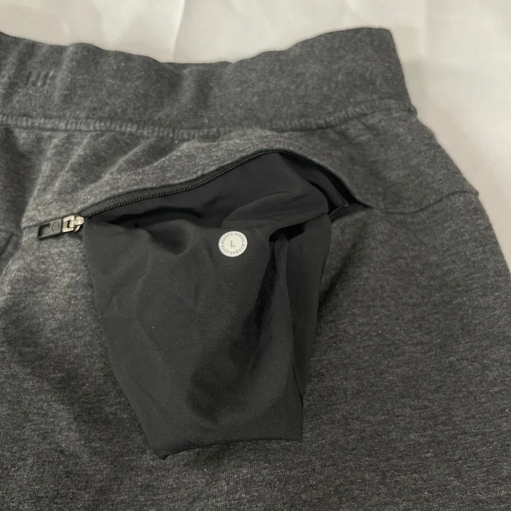 Lululemon Mens City Sweat Short Heathered Charcoal Grey Athletic Gym Shorts L